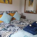Sondela Self Catering *
