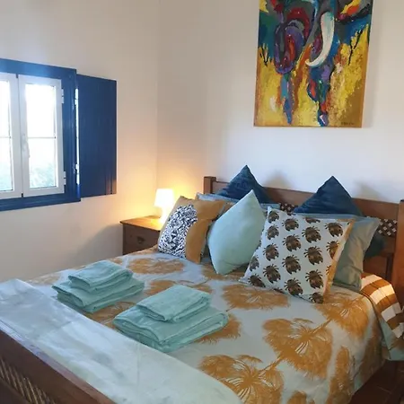 Sondela Self Catering 木屋